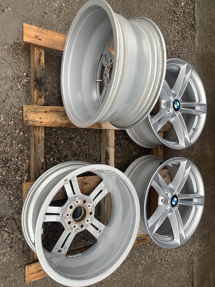 BMW F30 F31 8J X 18" IS34 jak nowe oryginal czujniki