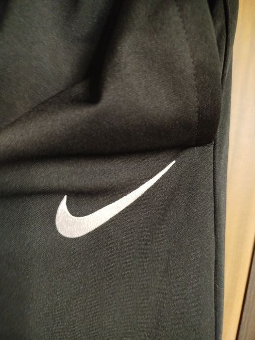 Spodnie dresowe męskie Nike Dri Fit rozmiar XL stan idealny