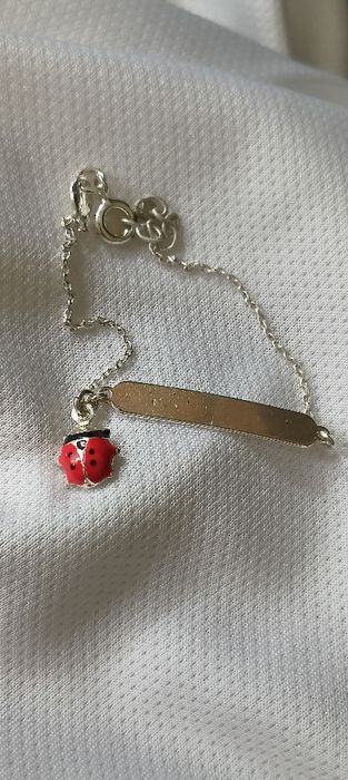Pulseira criança em prata com chapa e joaninha