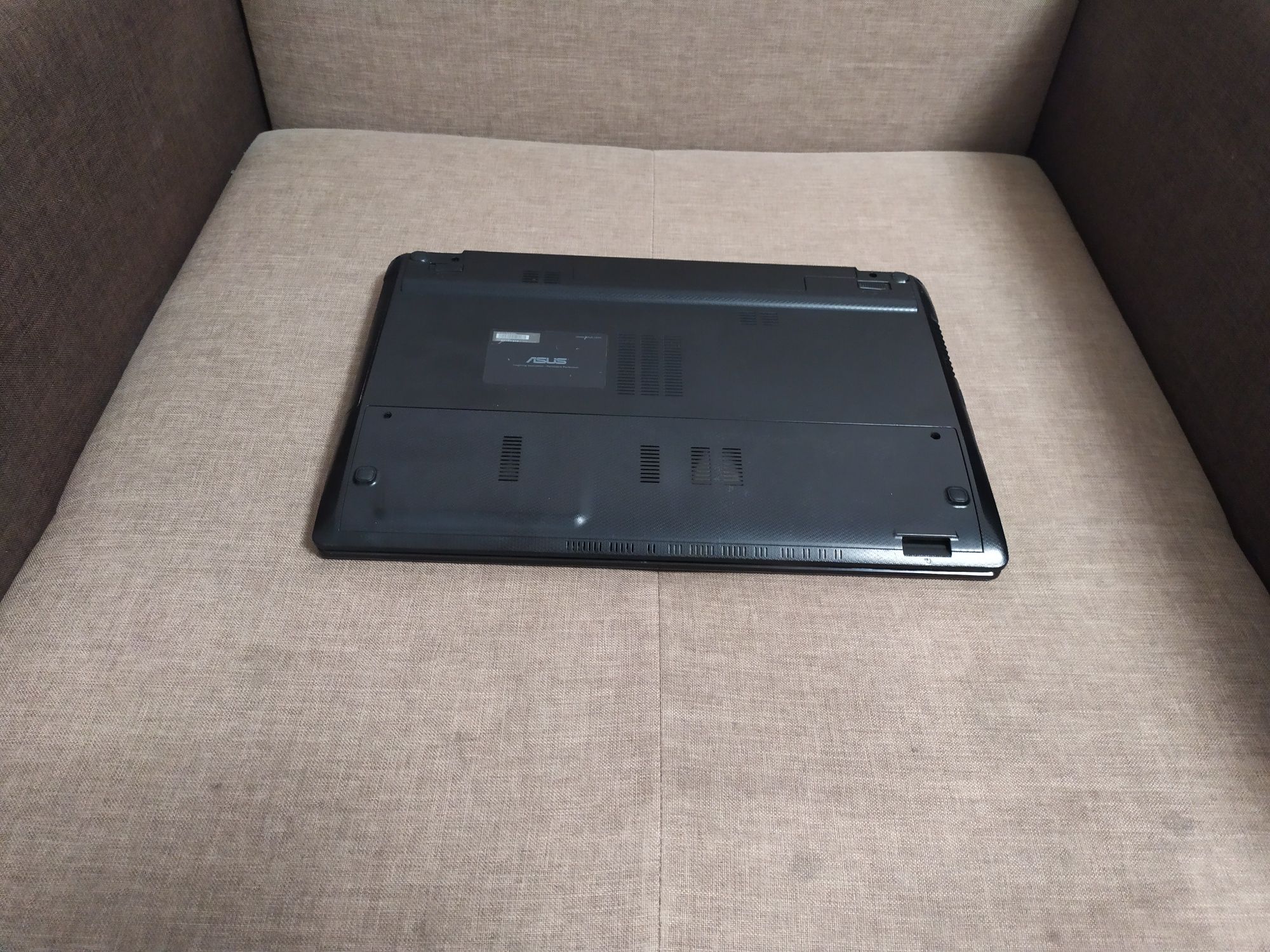 Ноутбук Asus X55C,Intel Core i3-3110, ram 8/hdd 500 gb