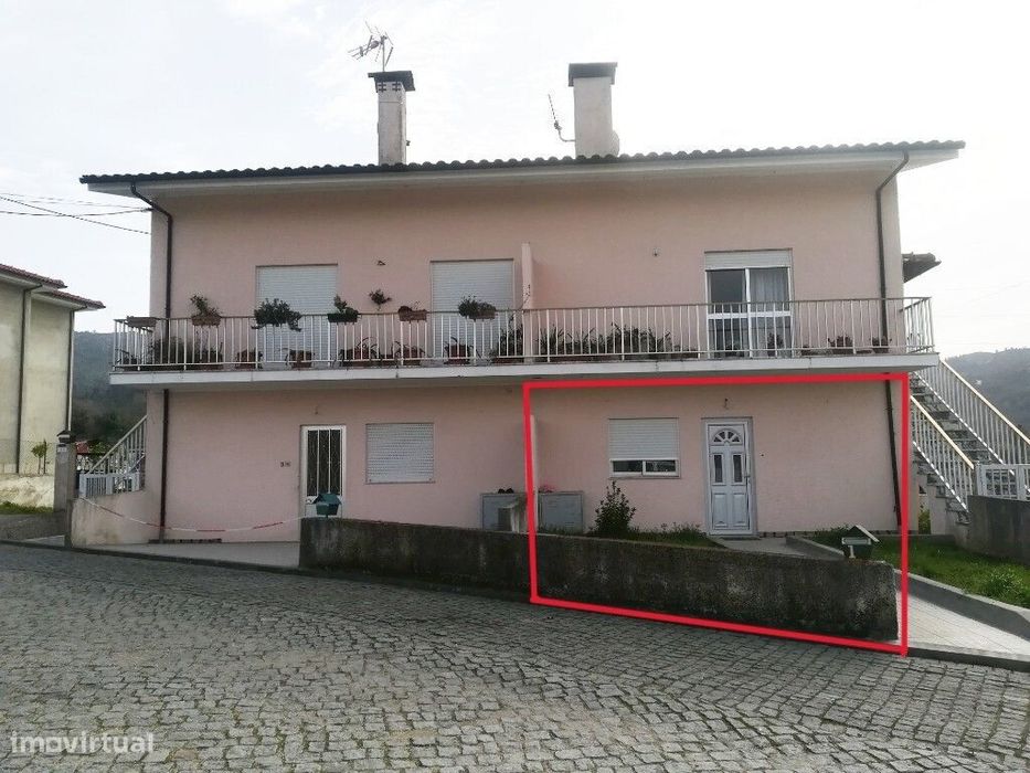 Apartamento T2 - Crespos