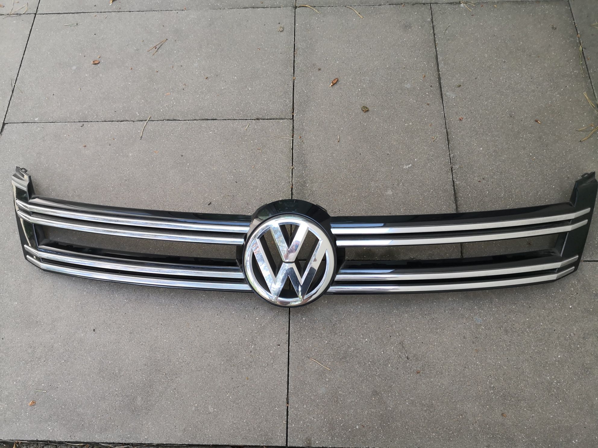 Grill atrapa Tiguan