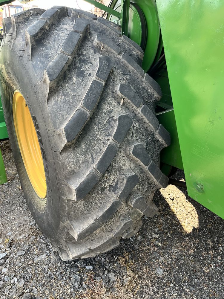 Продам комбайн 965