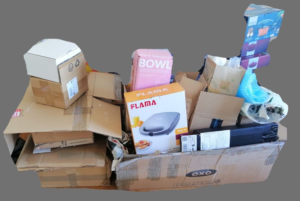 Caixas, enchimentos e proteções para mudanças