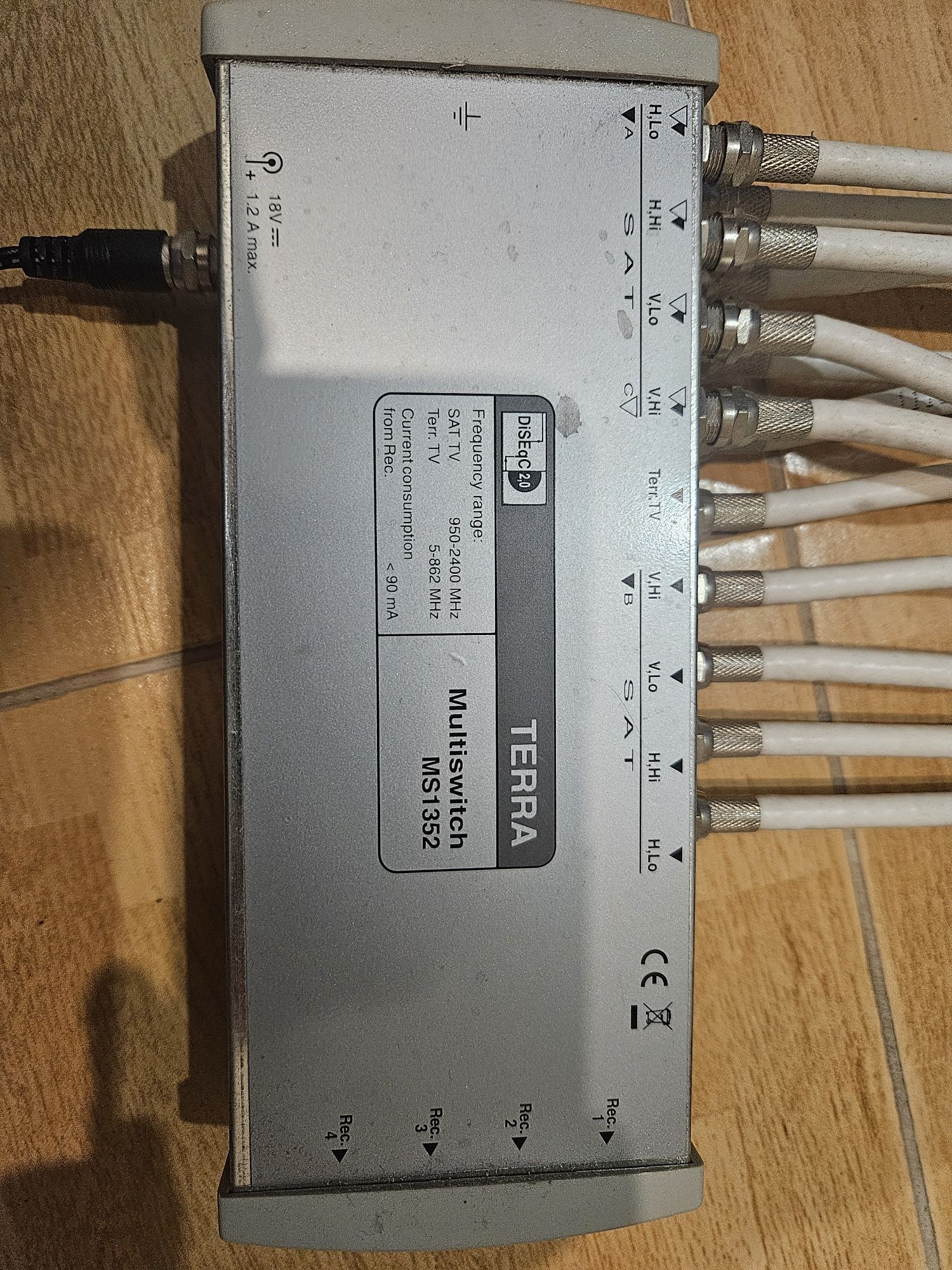 Супутниковий мультисвіч Terra MS 1351 MS 1352