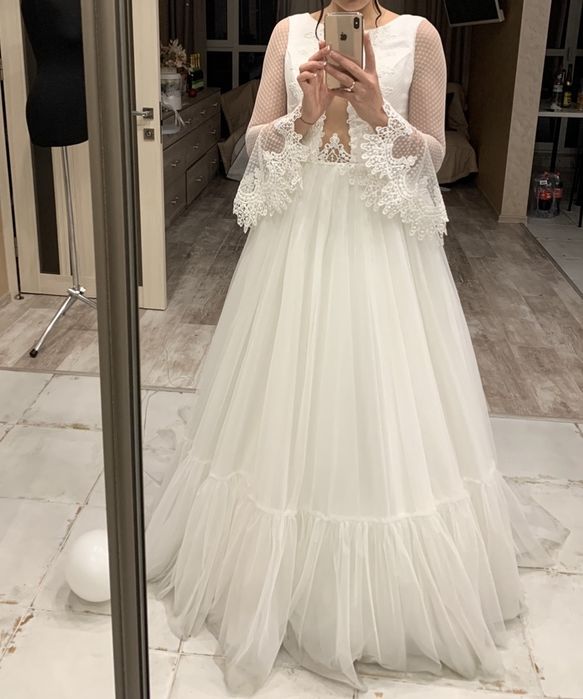 Свадебное платье