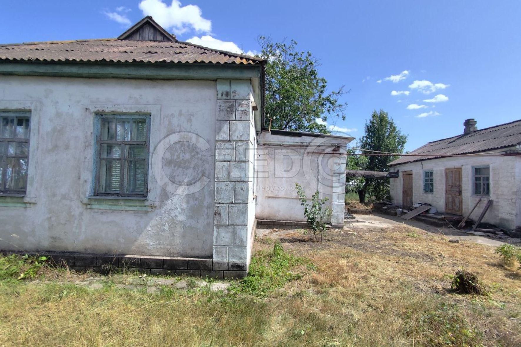 Продаж або обмін будинку селище "Залізничне". Довгинцево.