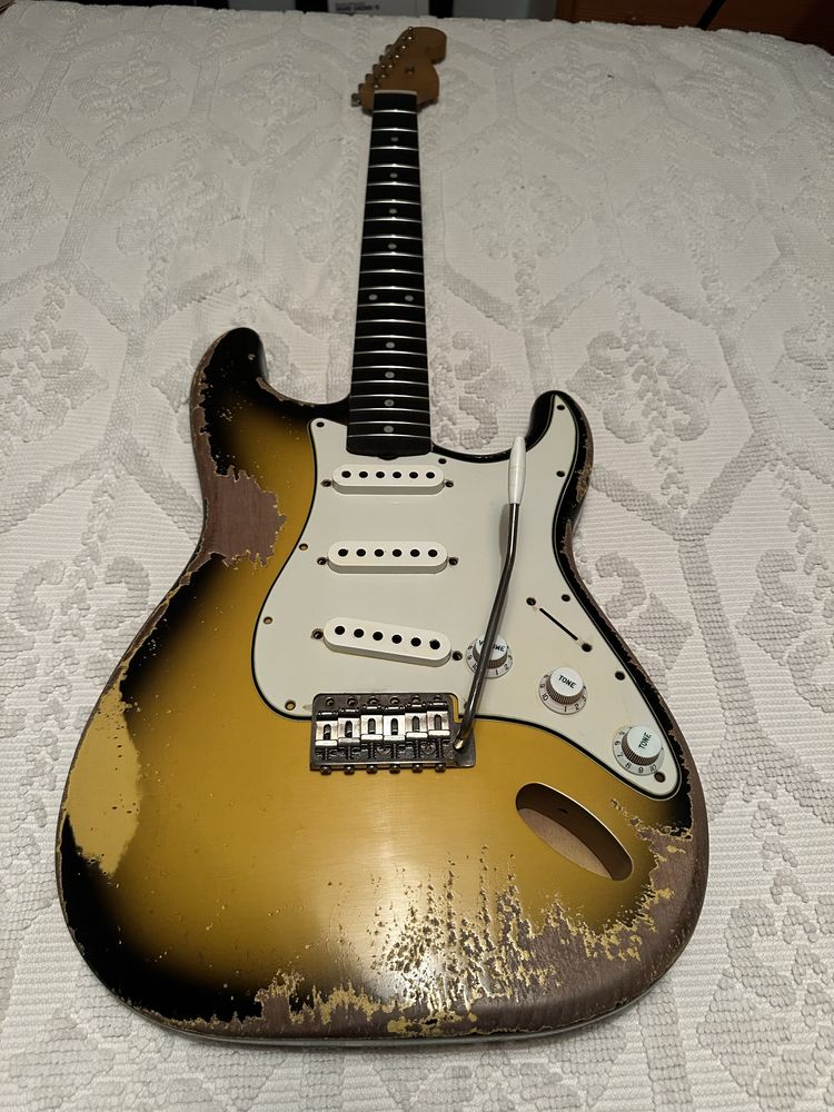 Heavy relic stratocaster (MJT+allparts+seymour duncan)