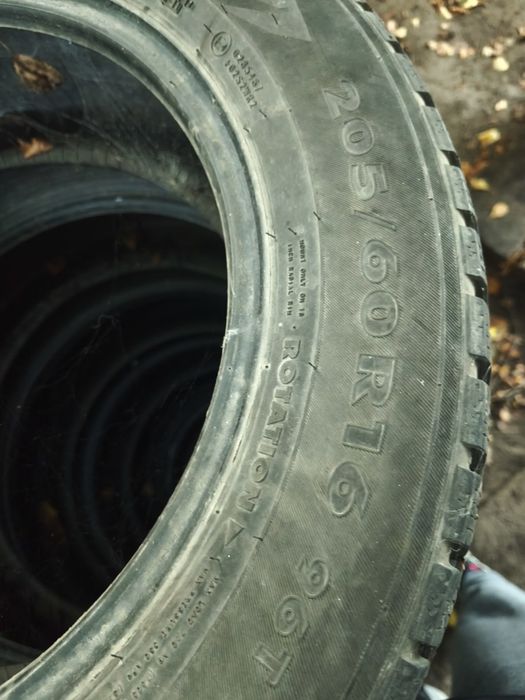 Резина зима Nokian 205/60/r16 (шип)