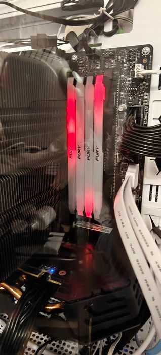 Пам'ять Kingston DDR4 32GB 3600 FURY Beast RGB (KF436C18BB2A/32)