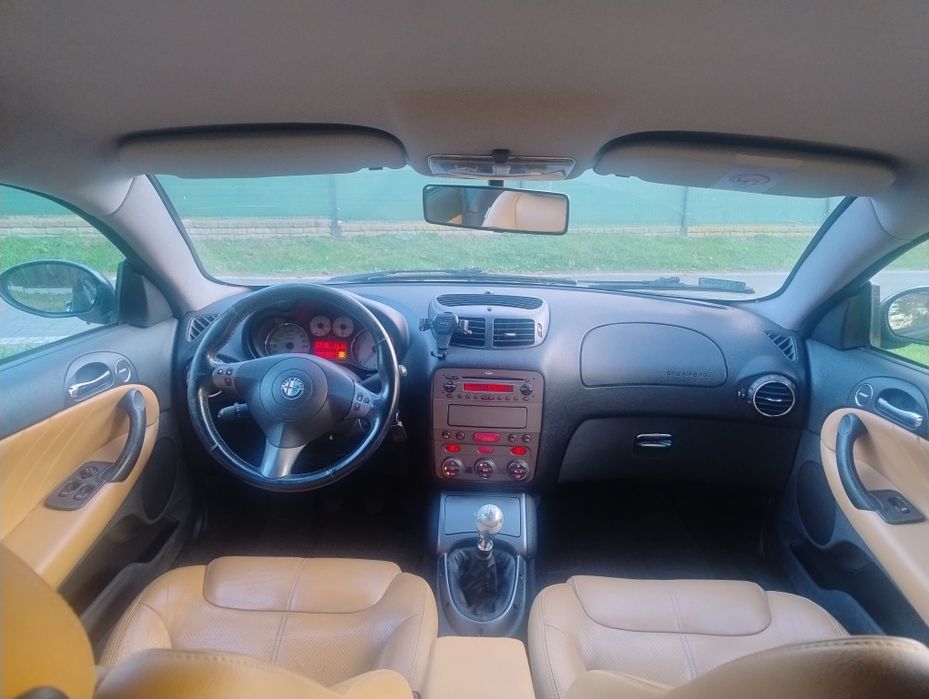 Alfa Romeo GT 1.9 JTD 150 KM 2008 r.