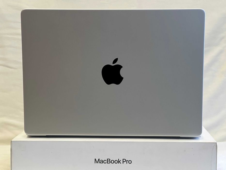 MacBook Pro 14.2”. 202 M1 Pro(2021), 16RAM/500Gb SSD , ІДЕАЛ - Silver