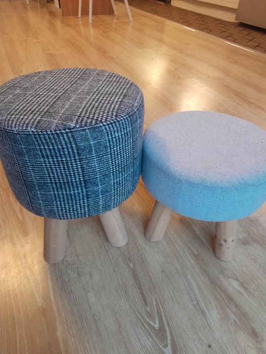 Pufy mini stołki