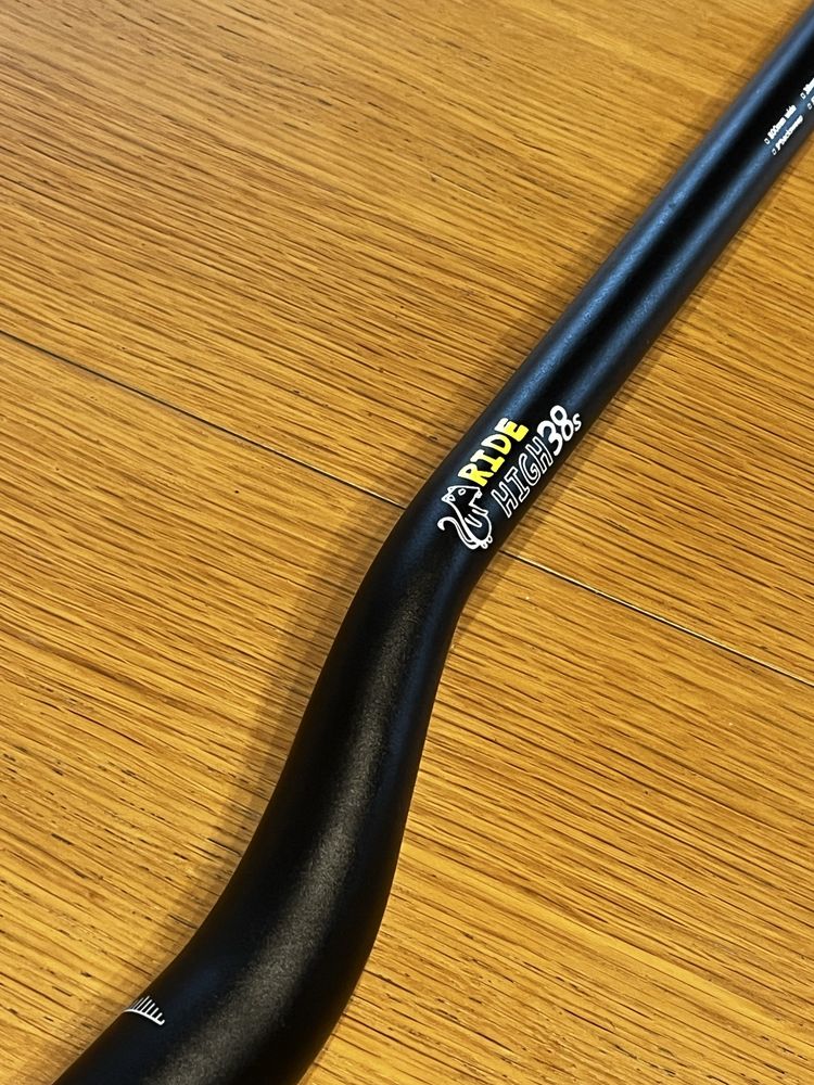 Kierownica Burgtec Ride High 38Mm