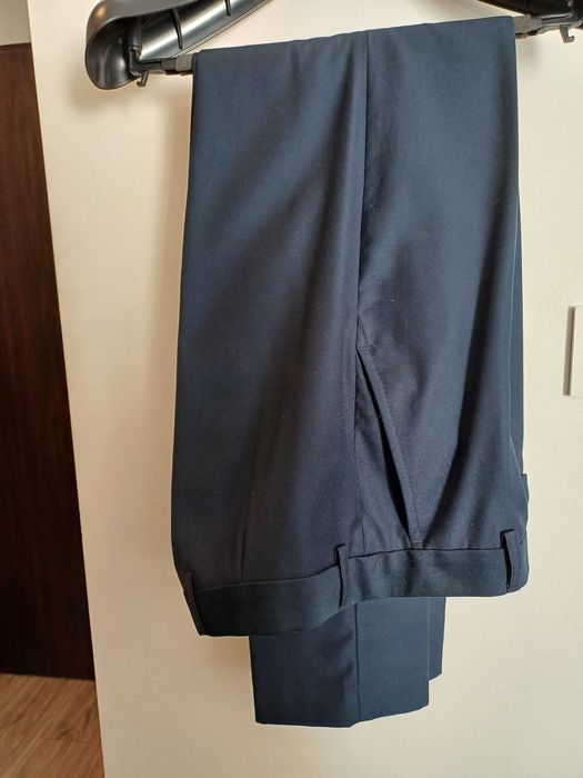 Garnitur młodzieżowy Magra,z poszetką, 176 ,stan idealny