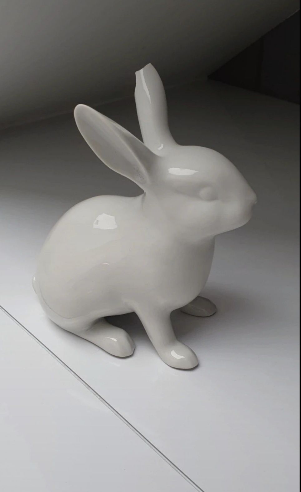 Figurka zajac porcelana Ćmielów