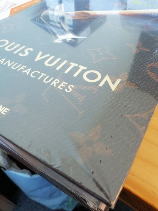 Louis Vuitton Manufactures Livro