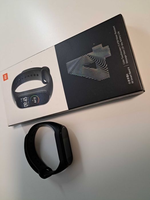 Фітнес-браслет Xiaomi Mi Band 4