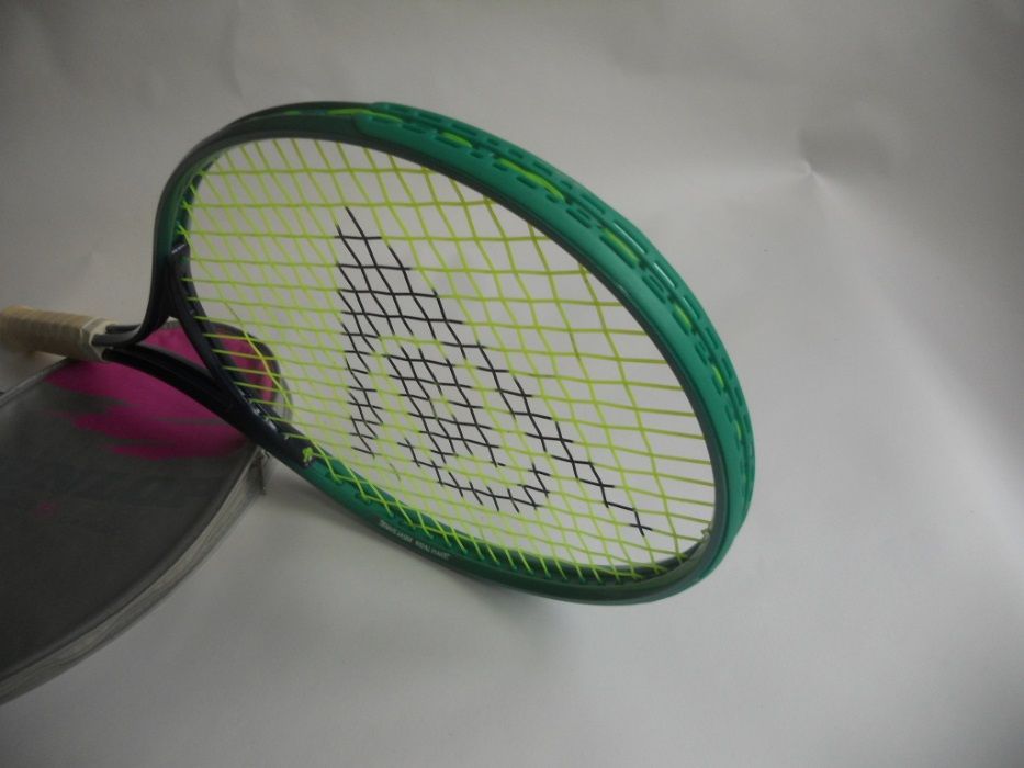 Raquete ténis Dunlop Cadet + 4 bolas