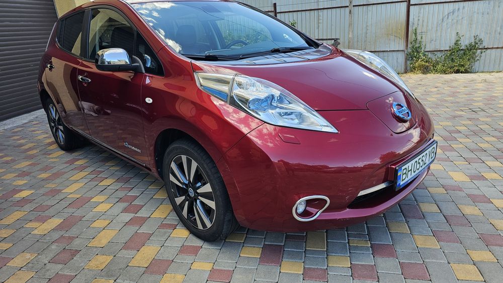 Сдам в аренду nissan leaf, 450грн