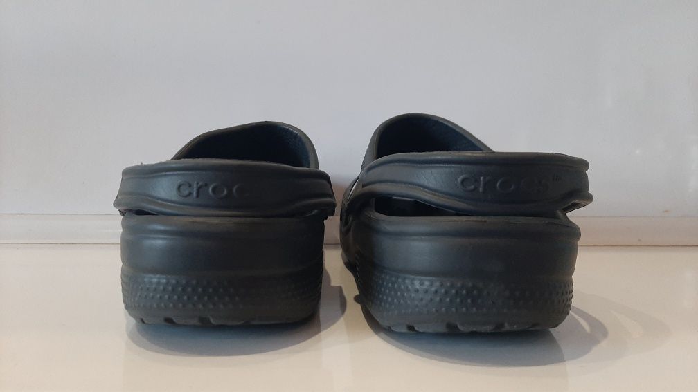 Crocs       сабо