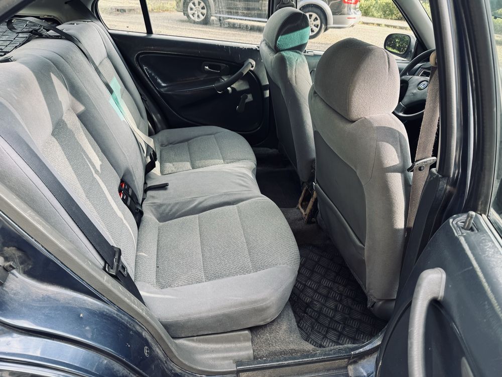 Honda Civic 1.4i a GPL