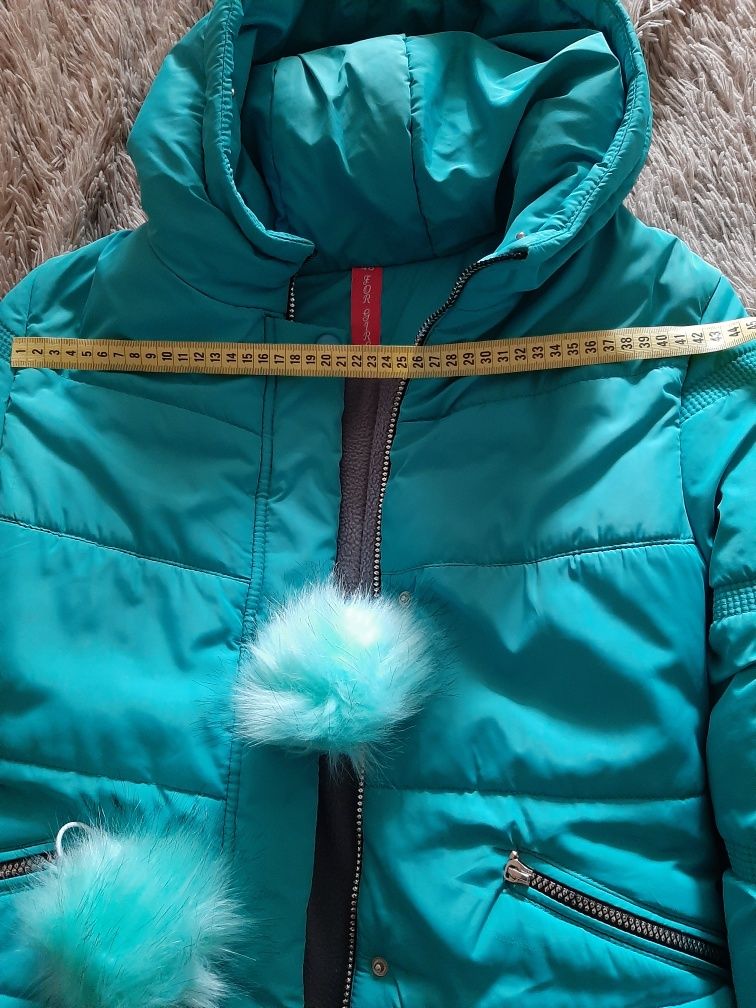 Пальто на дівчинку 8-10 років