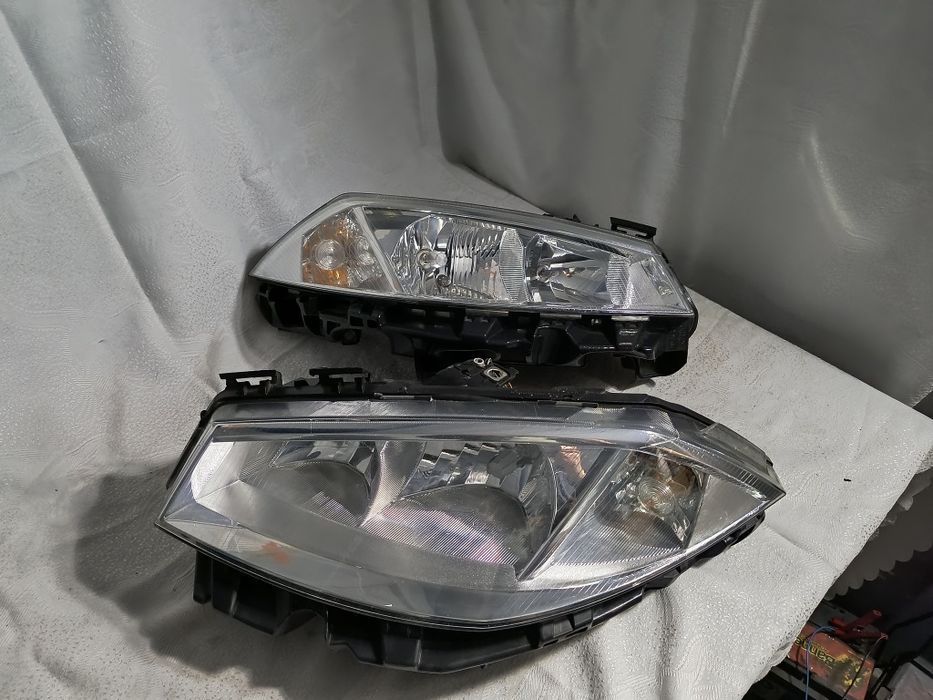 Komplet lamp lampa lewa prawa Renault Megane II Europa