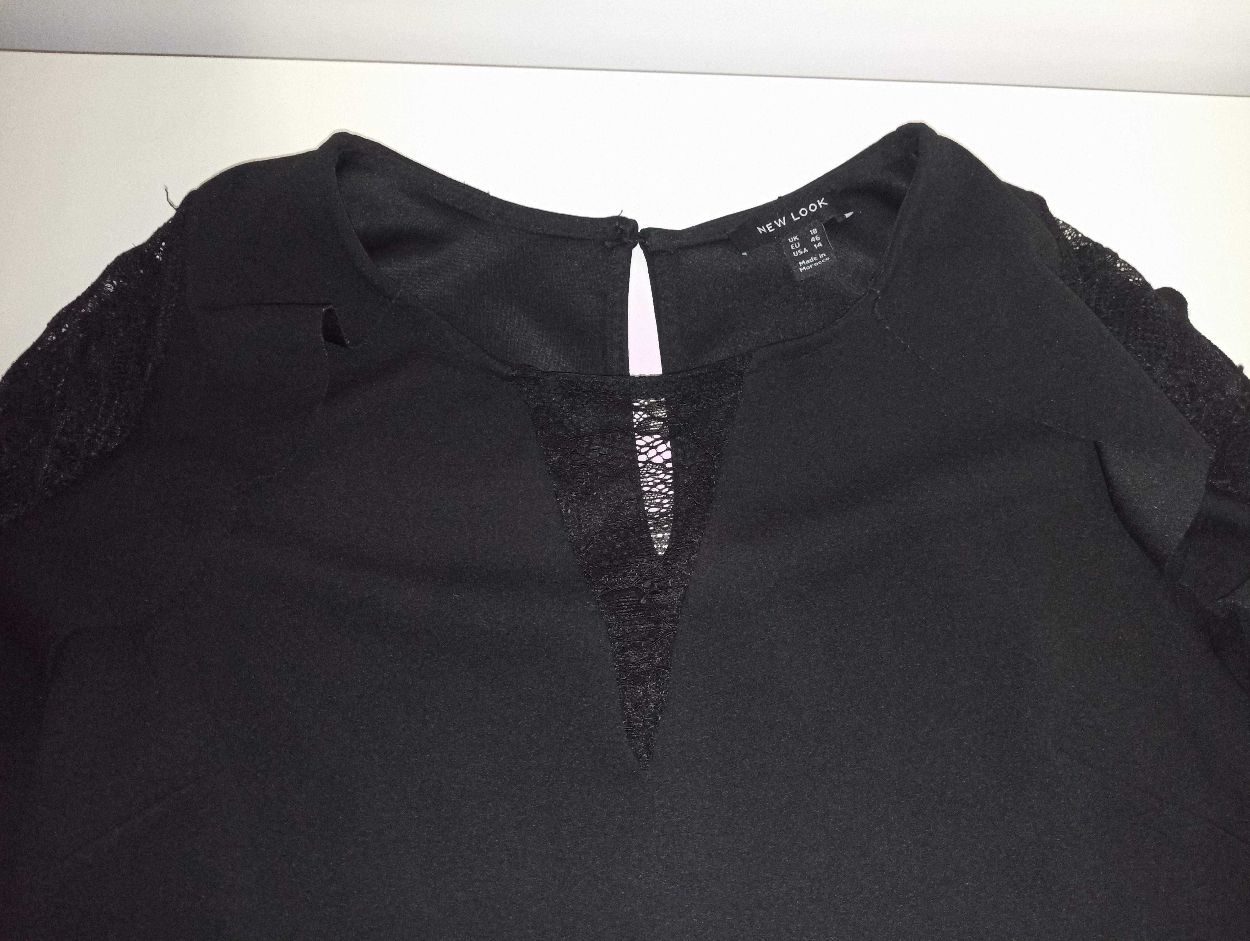 чорна блузка з мереживом 52 розмір орієнтовно