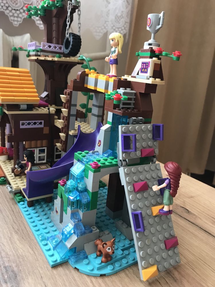 Lego friends Domek na drzewie