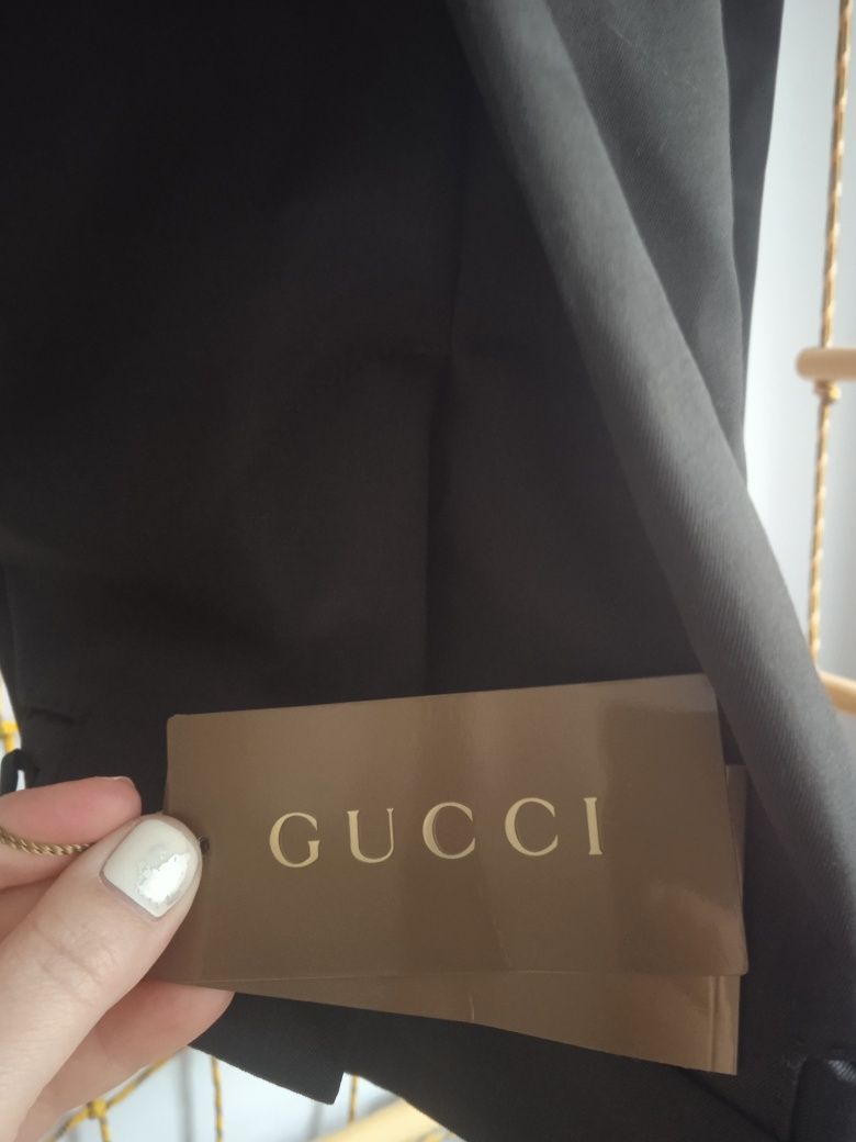 Класичні жіночі брюки Gucci