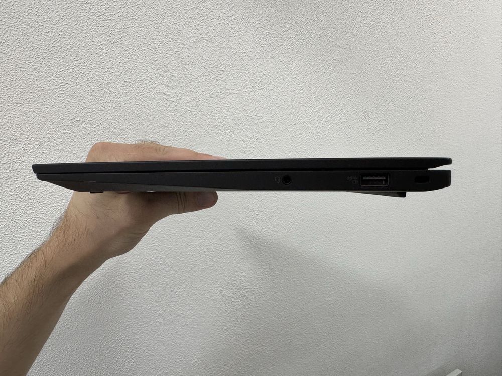 Lenovo ThinkPad x1 carbon gen 11 touch 16/512 i7 1355u