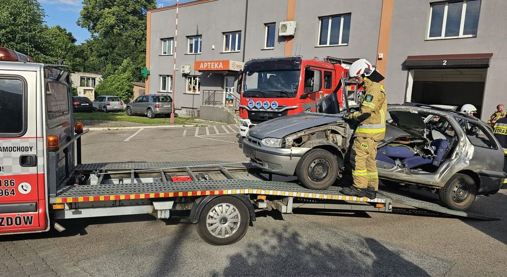 Skup Aut Kasacja Pojazdów Złomowanie Aut Skup Samochodów Auto Skup 24h