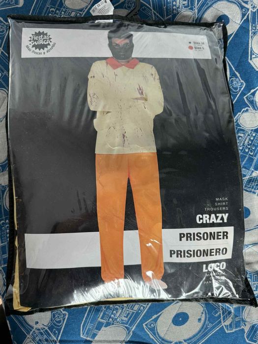 Przebranie/ kostium na Halloween osadzony w psychiatryku
