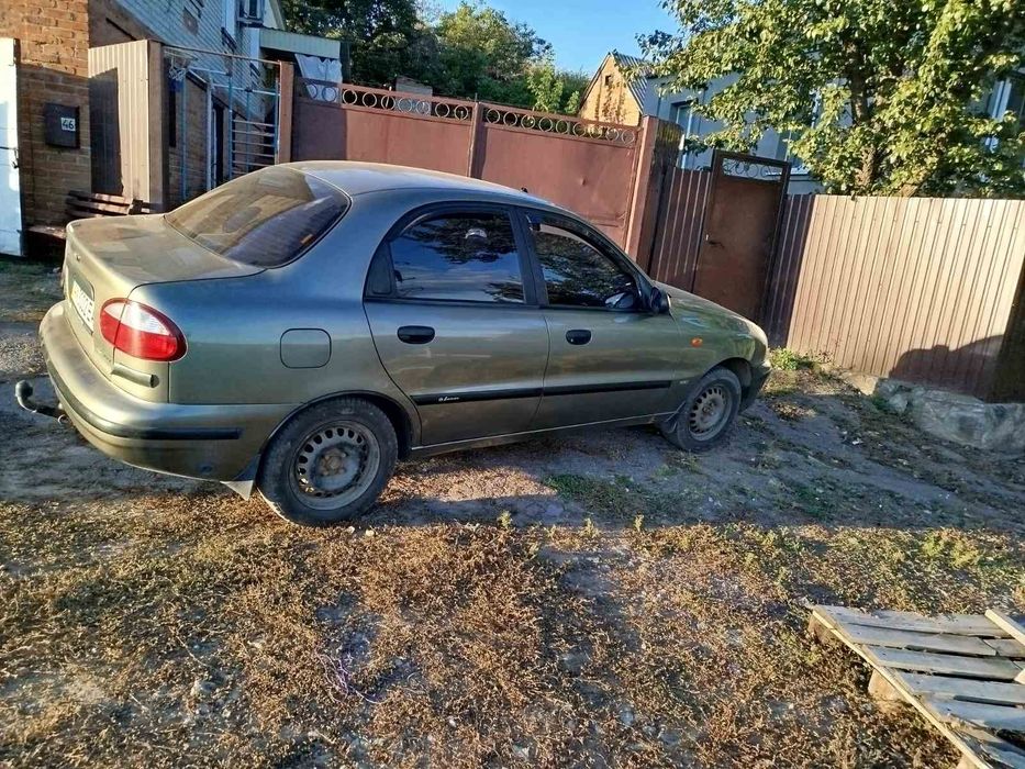Автомобіль део ланос