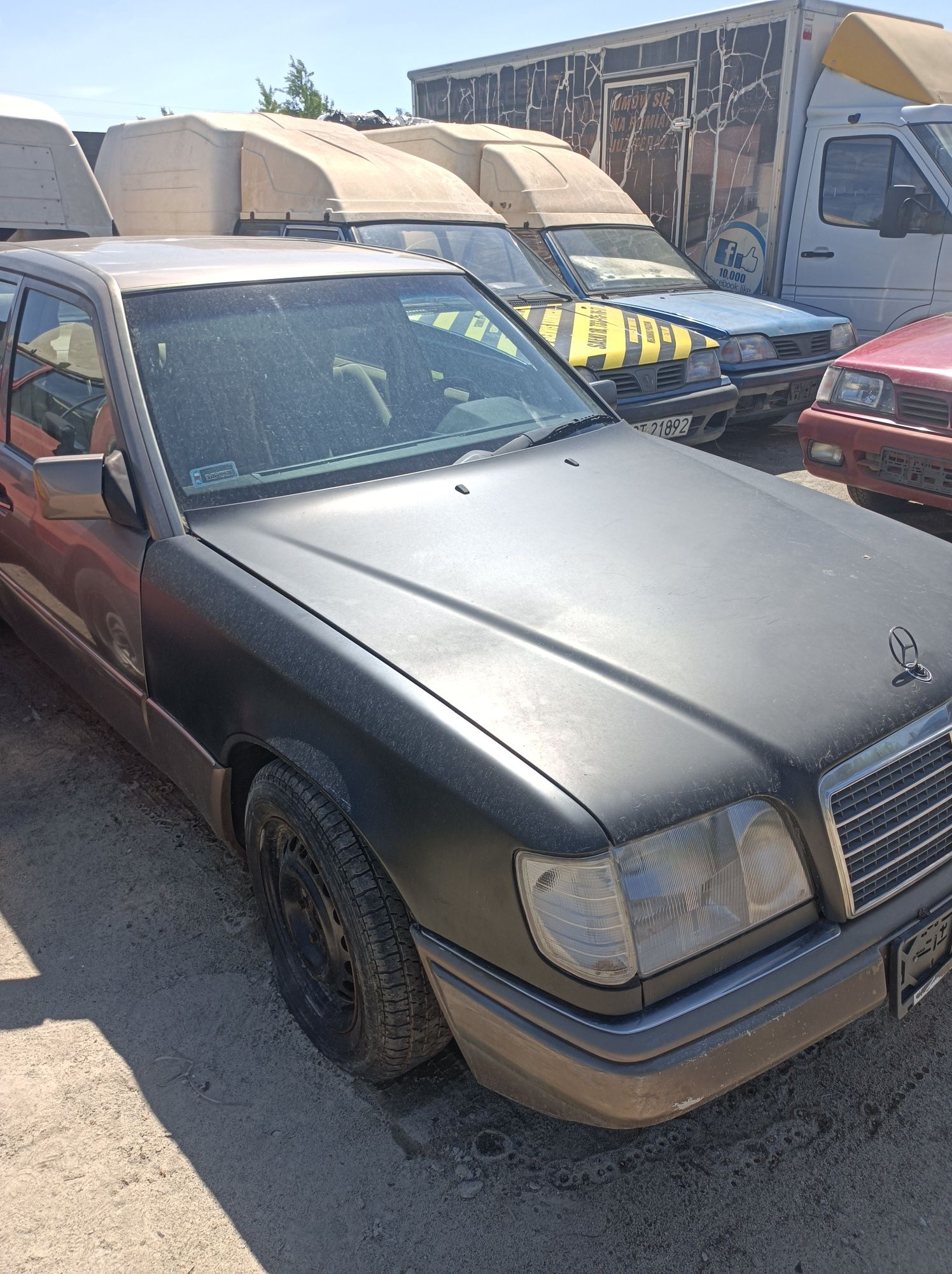 Zabytek do kolekcji w 124 Mercedes retro 2.3 benzyna automat