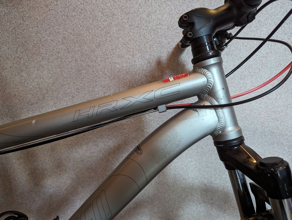 Specialized HRXC srebrny 26"