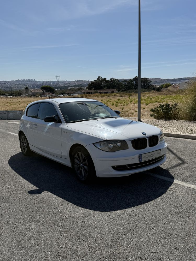 Bmw serie 1 / 118D impecavel
