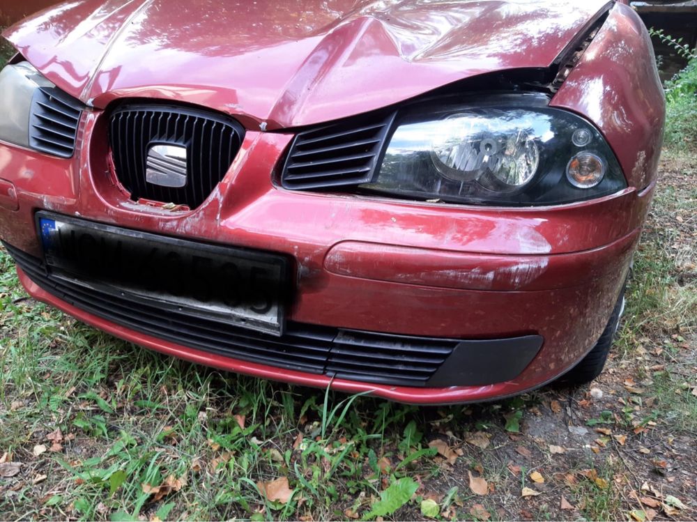 sprzedam uszkodzone auto