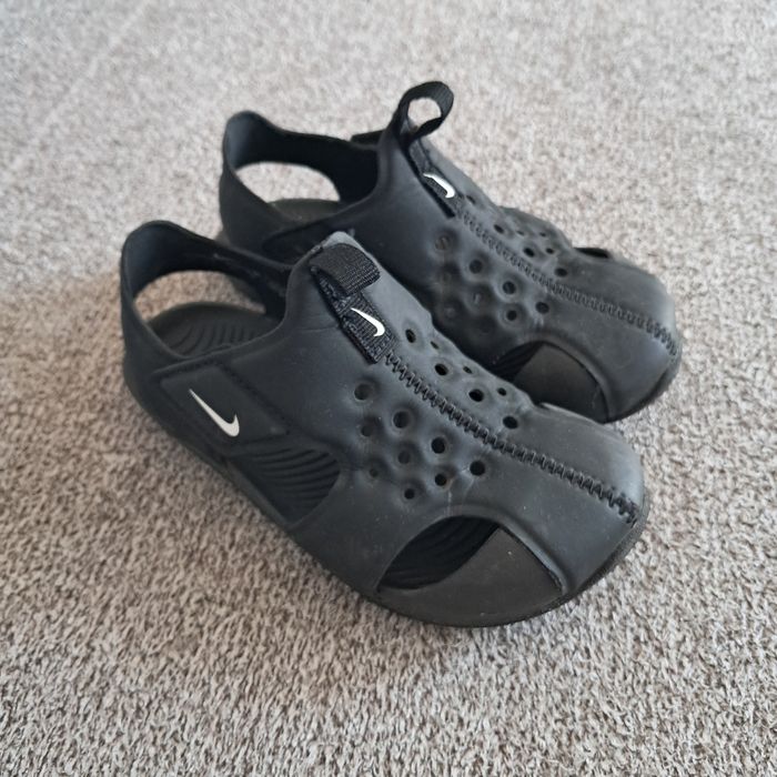 Sandały Nike rozmiar 26