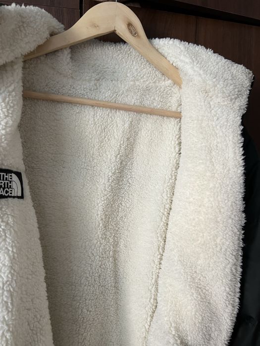 Куртка The North Face зимова хутрова