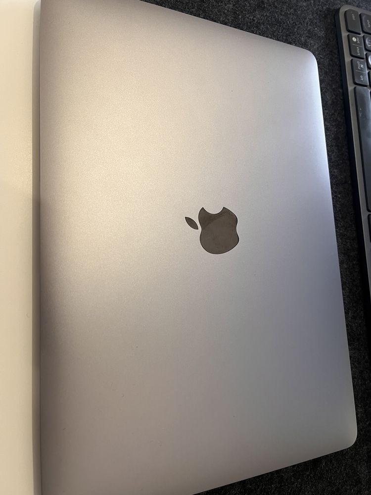 MacBook Air 13 16GB - 256GB 2020 Mid