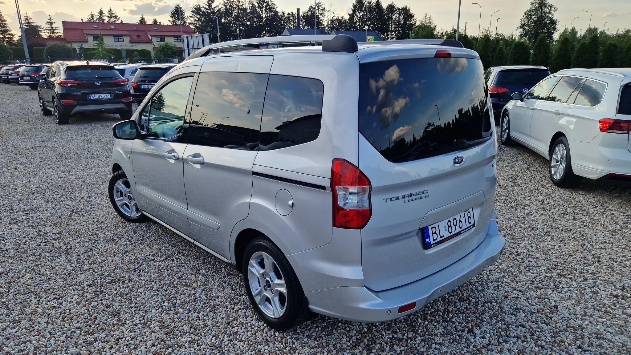 Ford Tourneo Courier 1.0 Turbo Titanium Klimatronik Nawigacja Kamera Jak Nowy