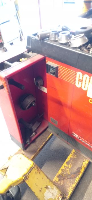 wyważarka do kół CORGHI em89 do 22 cali