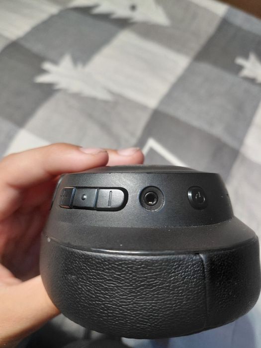 Навушники jbl 720 bt