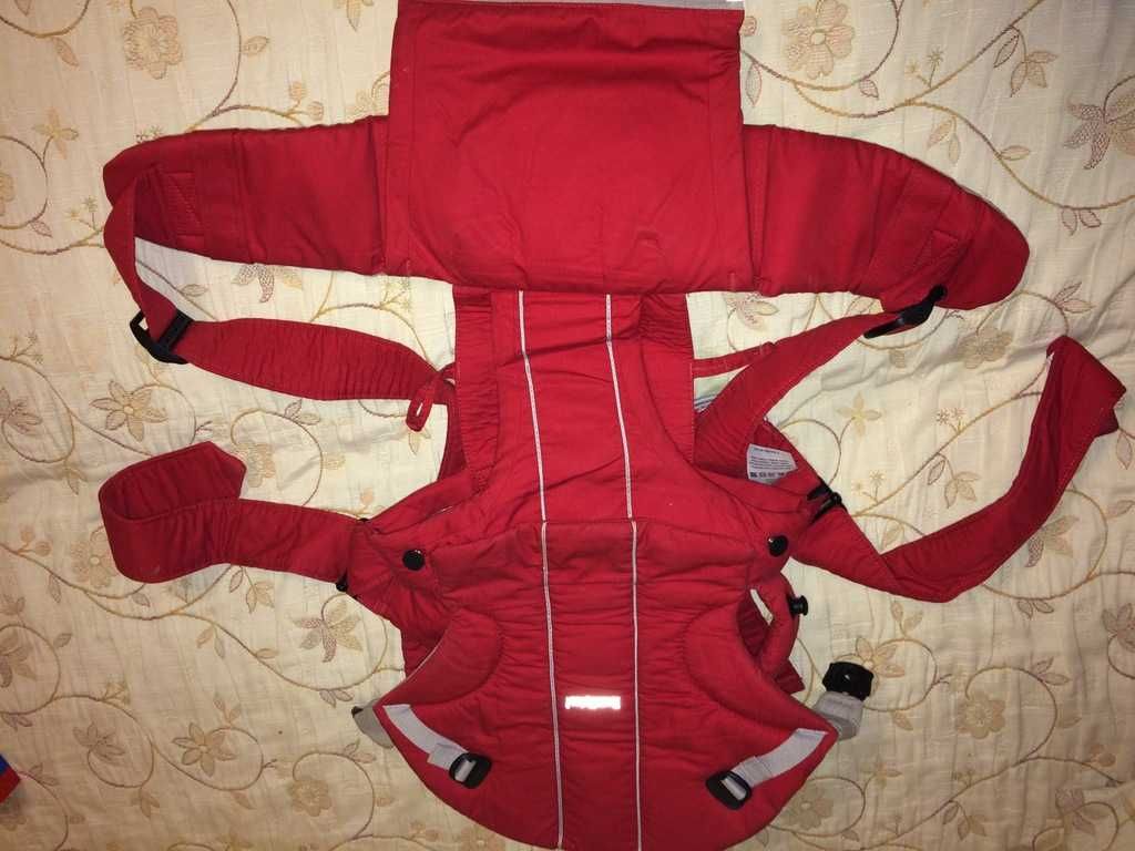 BABYBJORN Organic Comfort Nosidełko Czerwone