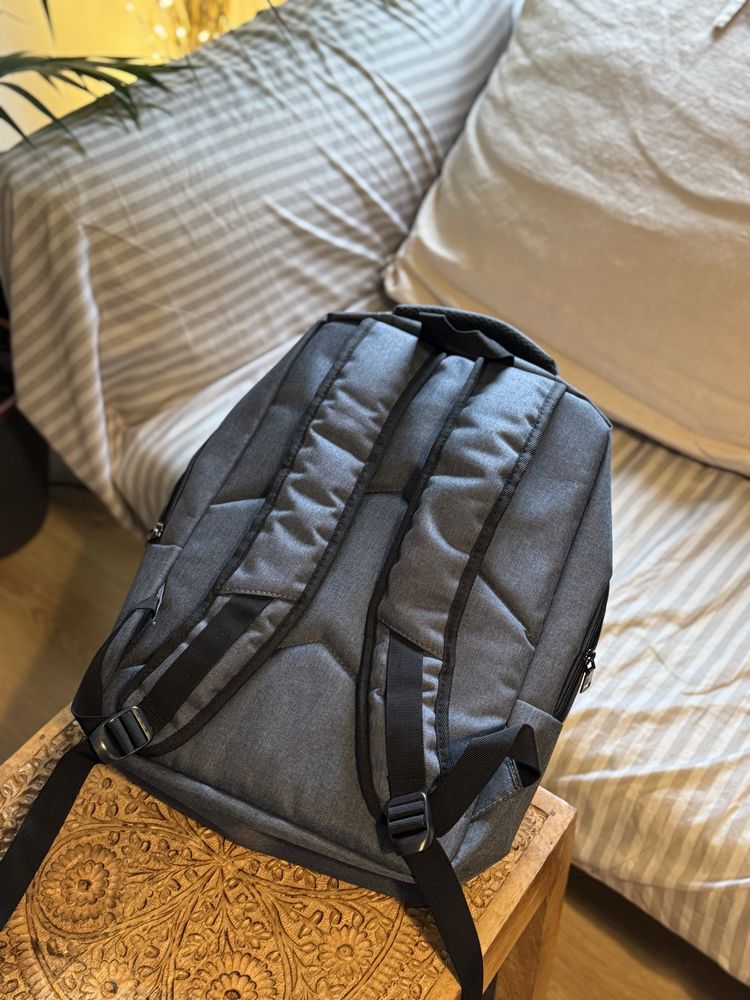 Mochila com bolsa para computador