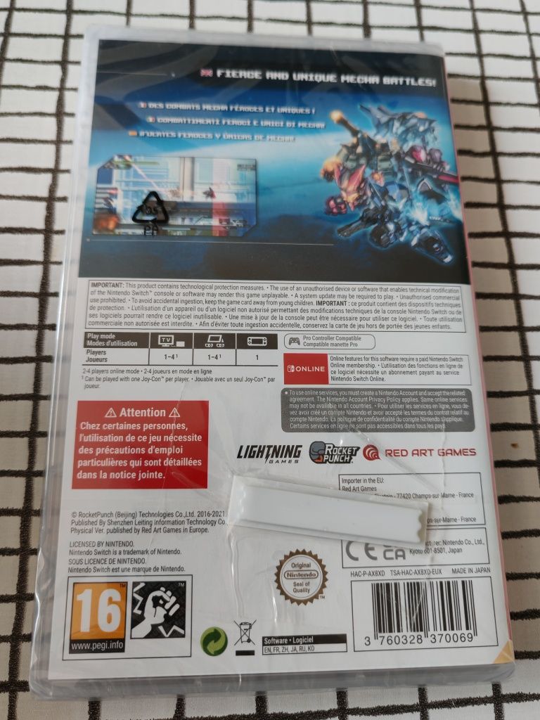 Hardcore mecha switch nowa