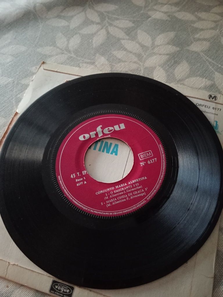 Vinil Conjunto Maria Albertina "o emigrante"