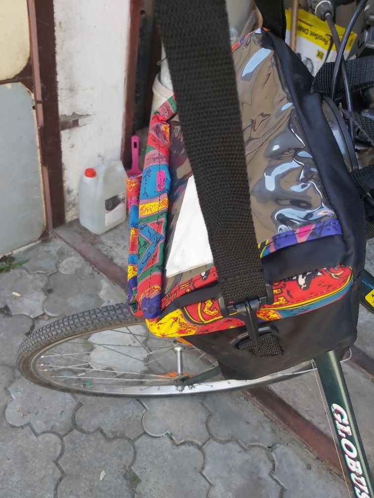 Продам набір переносних сумок для велоподорожей